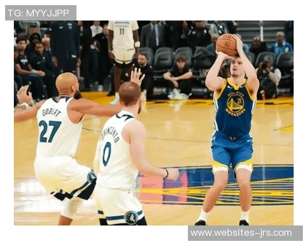 勇士与森林狼激战11场赛季对决精彩纷呈引发球迷热议