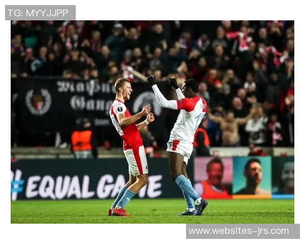 巴萨与斯拉维亚激战正酣比分揭晓引发球迷热议