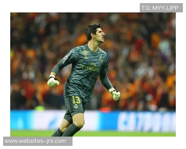 库尔图瓦的辉煌之路:从青涩小将到世界顶级门将的传奇历程 库尔图瓦的辉煌之路:从青涩小将到世界顶级门将的传奇历程